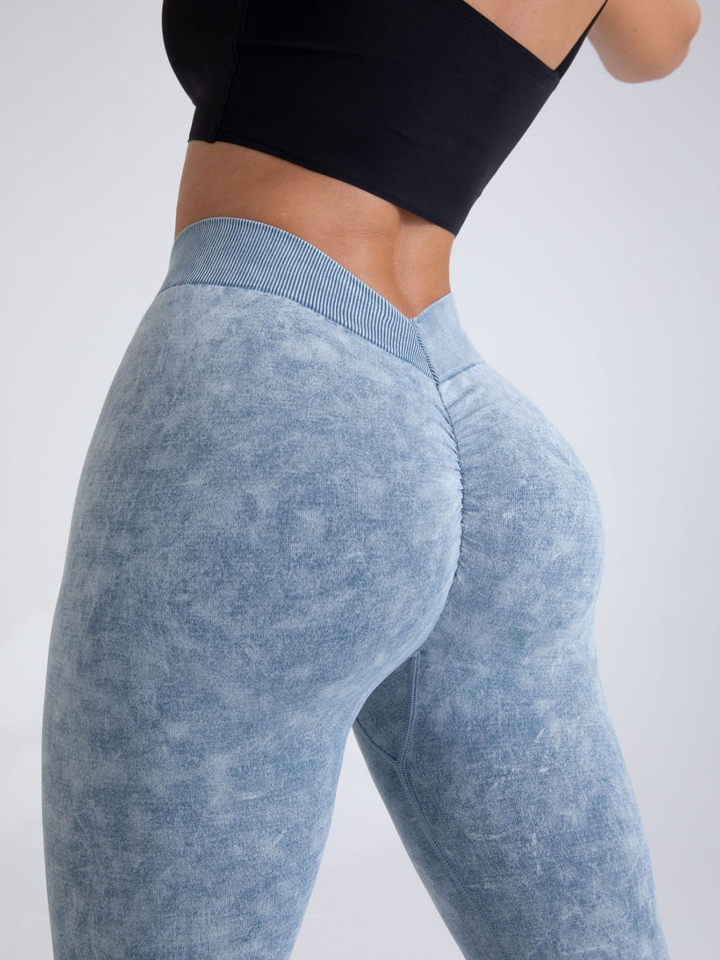 V-Back Scrunch Butt Seamless Yoga Licious Leggings