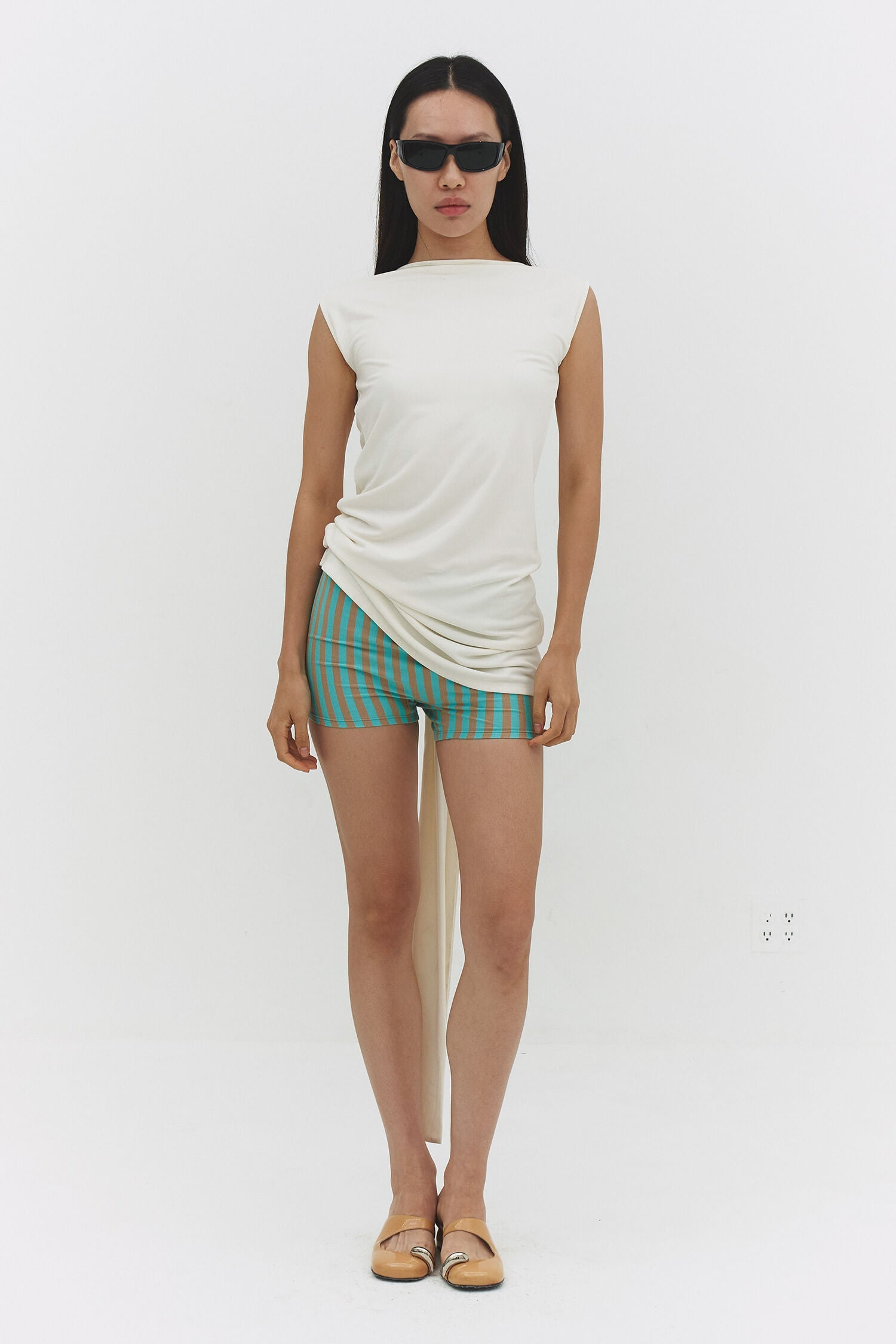 BEATRIZ DRESS IN OFF WHITE