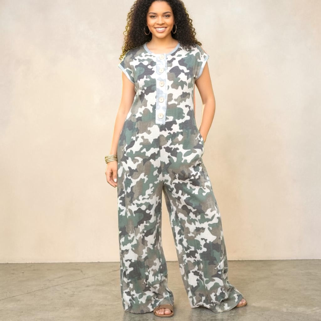 Plus Size Loose Fit Camouflage Jumpsuit W/ Side Pockets