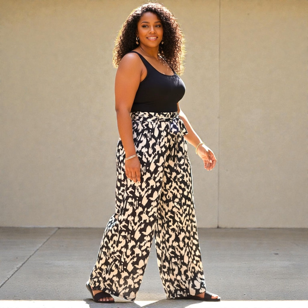 Womens Plus Black and White Wide Leg Belt Pant