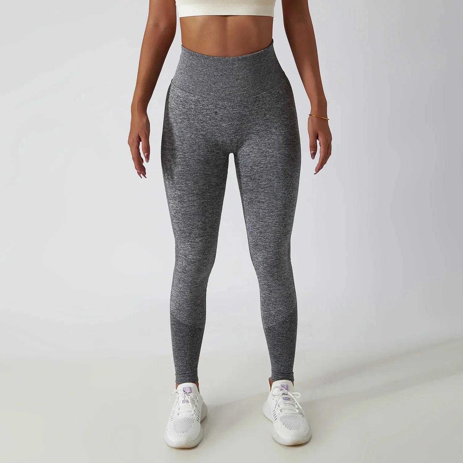 Seamless Ribbed Yoga Leggings – Tummy Control Fit
