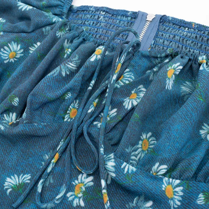 Teal Daisy Print Crop Blouse For Women Square Neck Sheer Puff Sleeves Ruffled Cuffs For Summer Evenings Garden Romantic RIOL