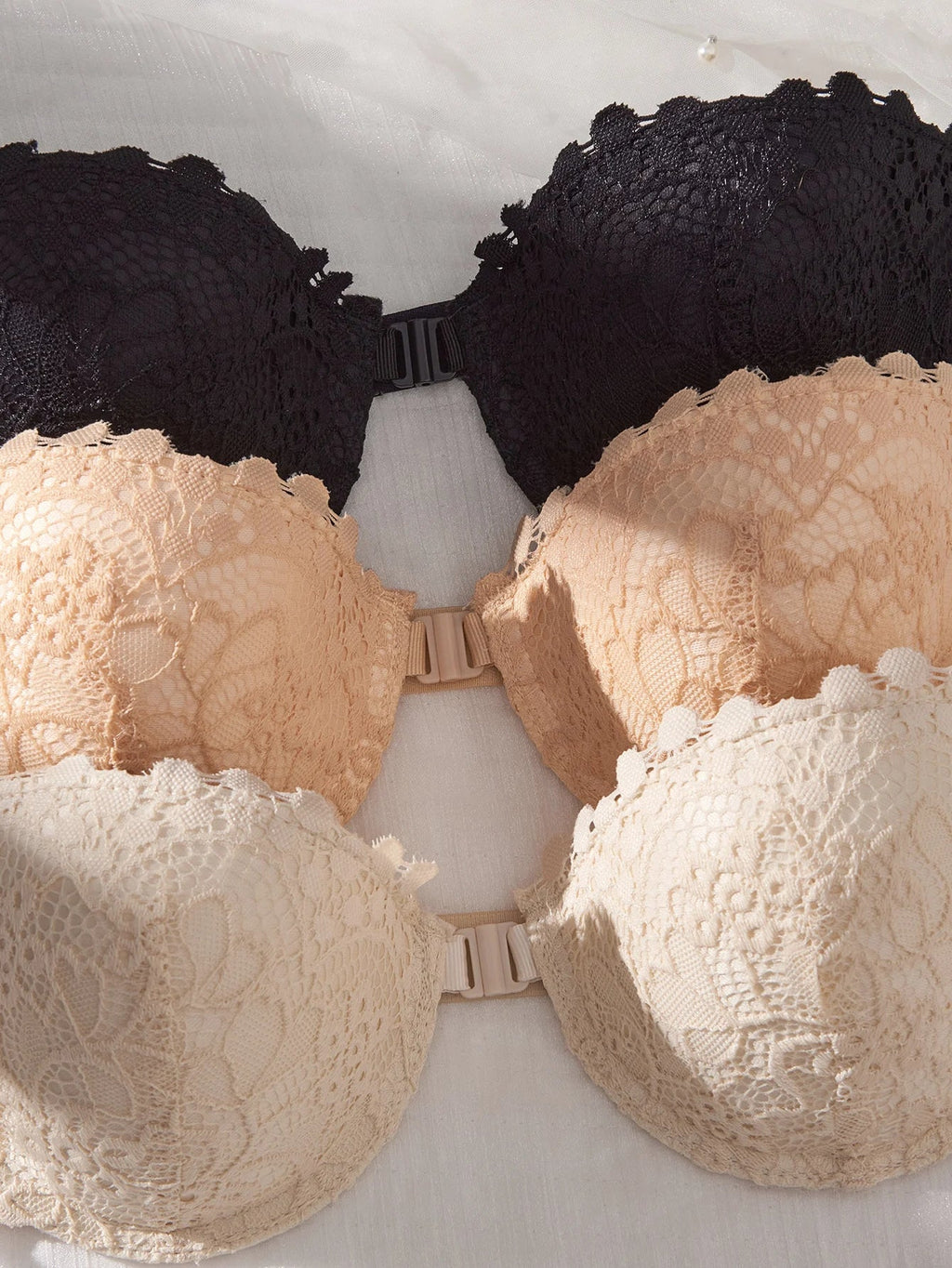 3Pcs Lace Women Strapless Bra Stylish Front Buckle Push up Bra Invisible Off-Shoulder Underwire Bras Women