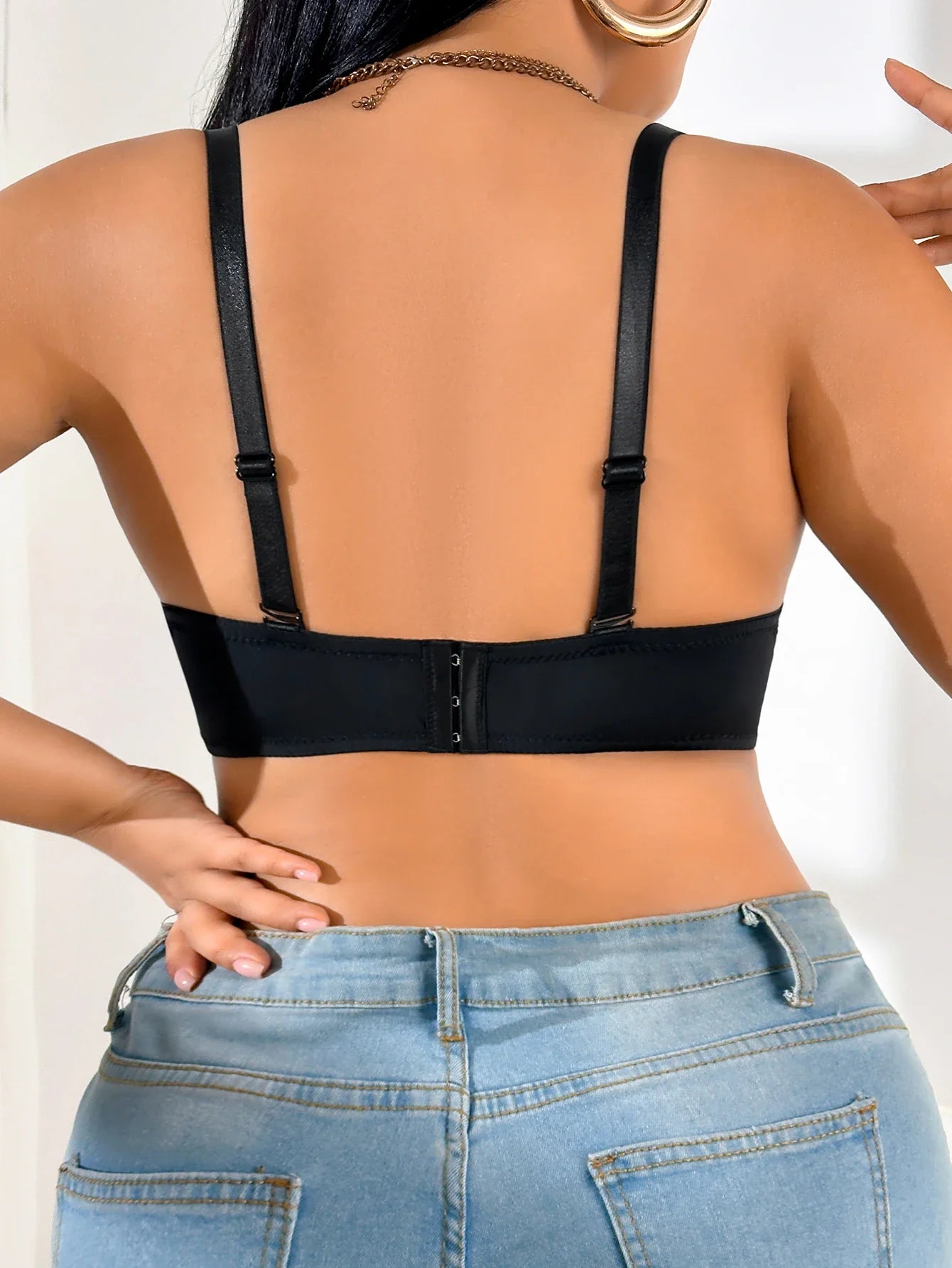 D Thin Cup Large Size Women's Bra Basic Plunge Push-Up Bra Comfortable Support and Minimizer Underwire Bra