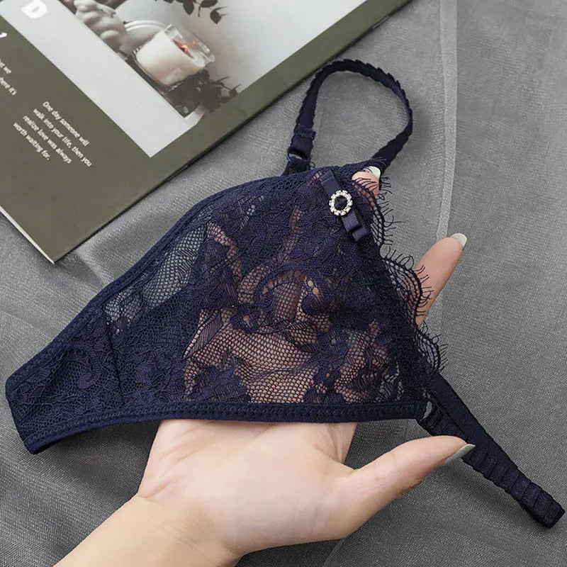 New Women's Sexy Lace Panties Adjustable Girls G-Strings .Fashionable Breathable Low Waist  Briefs Shorts.with Rhinestones Thong