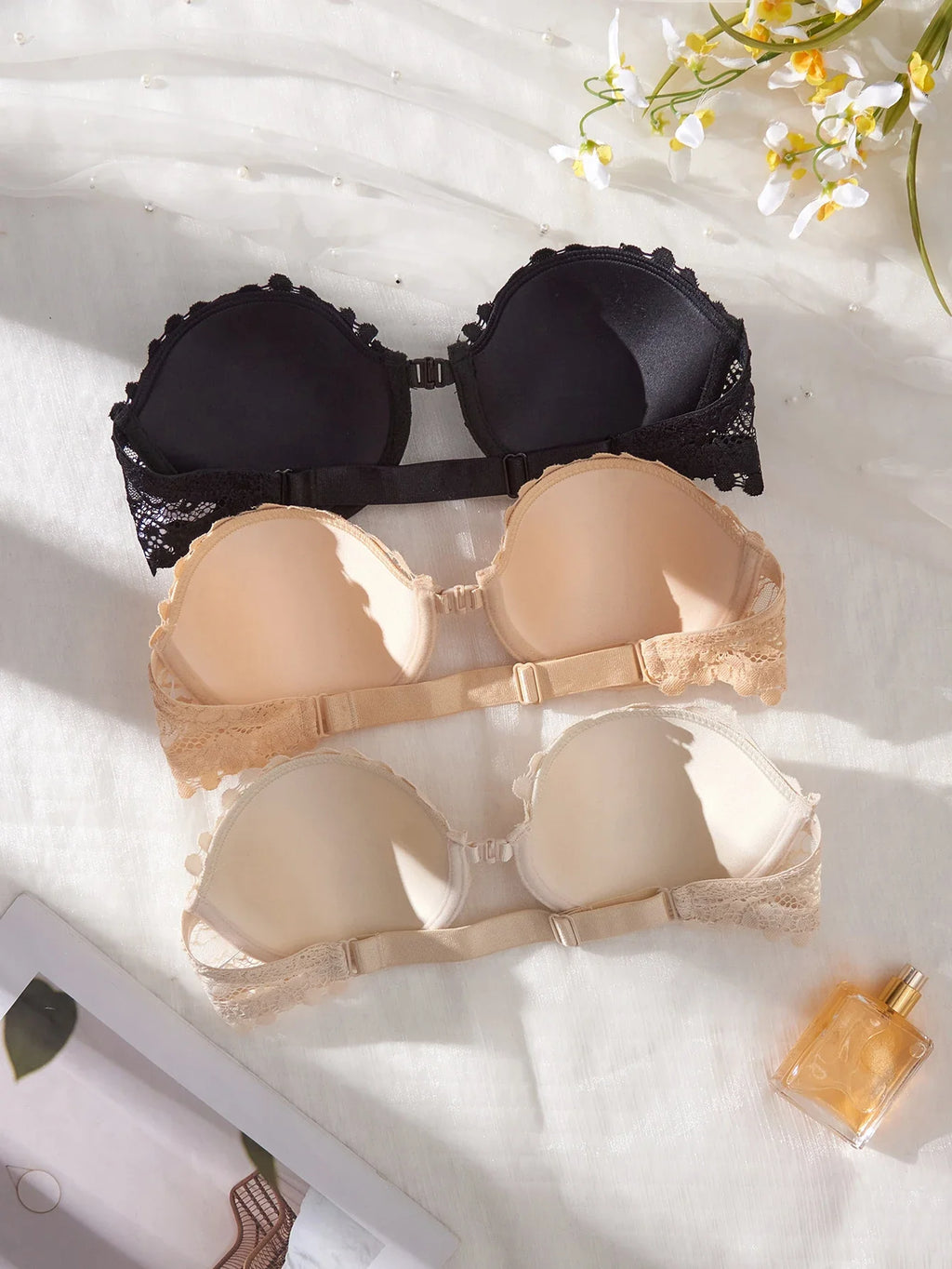 3Pcs Lace Women Strapless Bra Stylish Front Buckle Push up Bra Invisible Off-Shoulder Underwire Bras Women