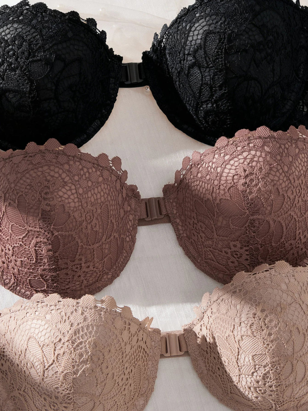3Pcs Lace Women Strapless Bra Stylish Front Buckle Push up Bra Invisible Off-Shoulder Underwire Bras Women