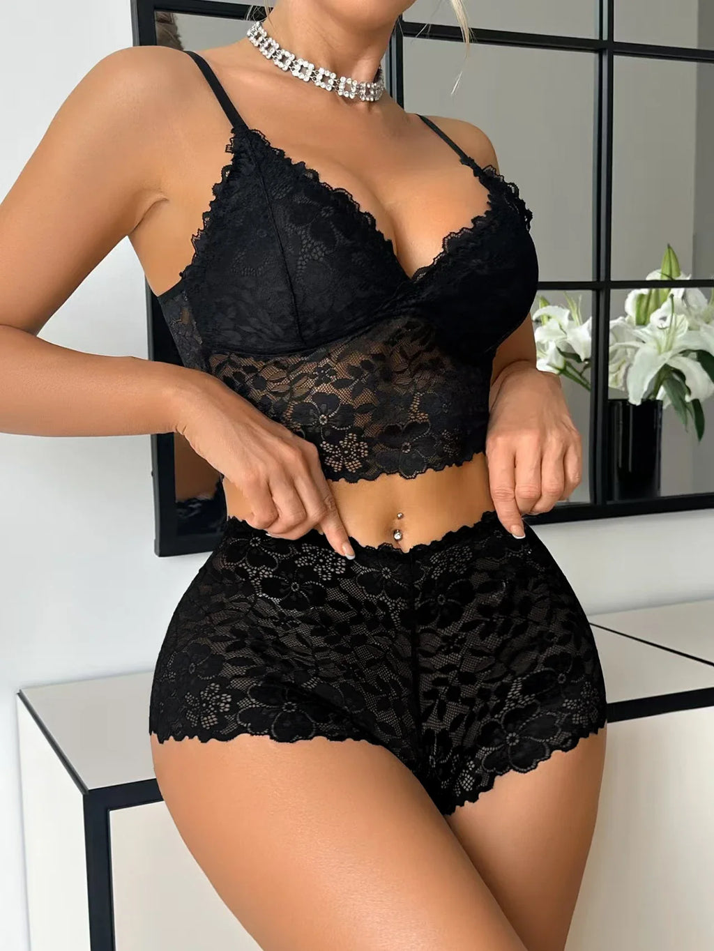 2 Sets Lace Women's Underwear Set Sexy Mesh Unlined Wireless Bra Soft Female Lace Panties Lingerie Set