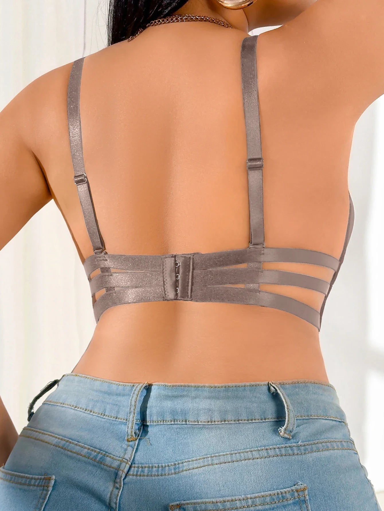 1PCS Everyday Plus Size Women's Bra Deep V Push up Bra Cross Strap Comfortable Thin Cup Underwire Bralette Underwear Shapewear