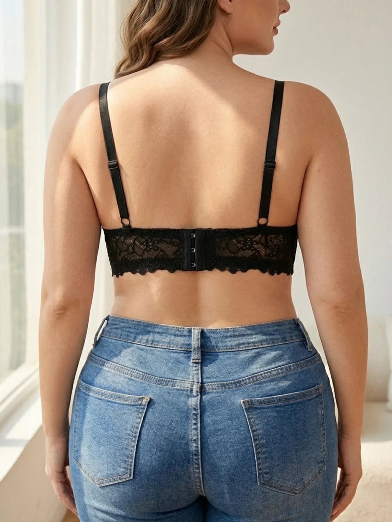 Plus Size Women's B C D Lace Bra Wide Straps Side Support Comfort Underwire Push Up Bra Breast Strap Detail Bralette