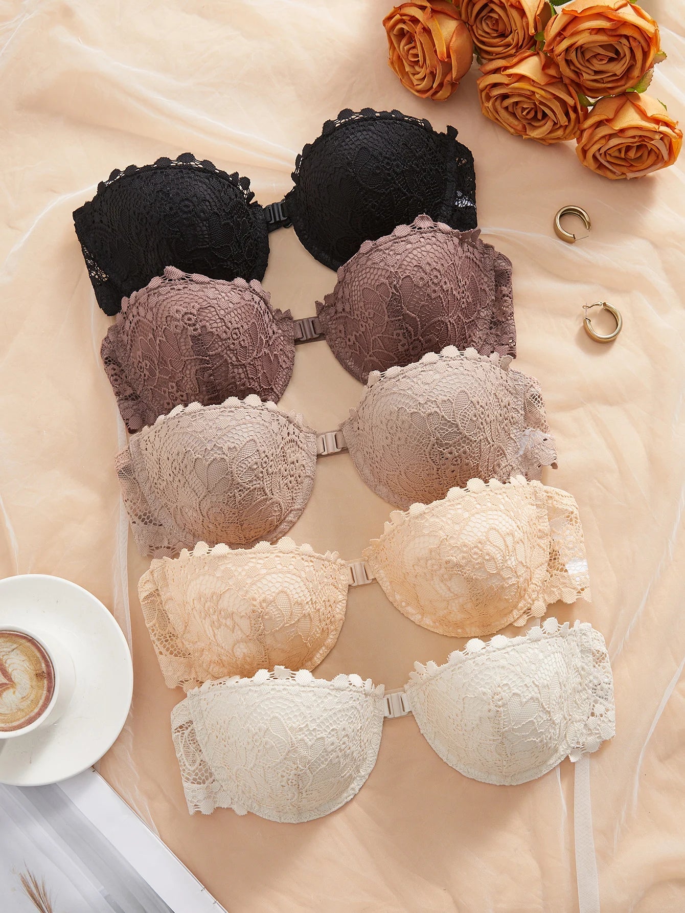 3Pcs Thin Cup Strapless Women's Sexy Bras Lace Trim Patchwork Pattern Front Clasp Push up Bra Comfortable Half-Cup Women's Bra