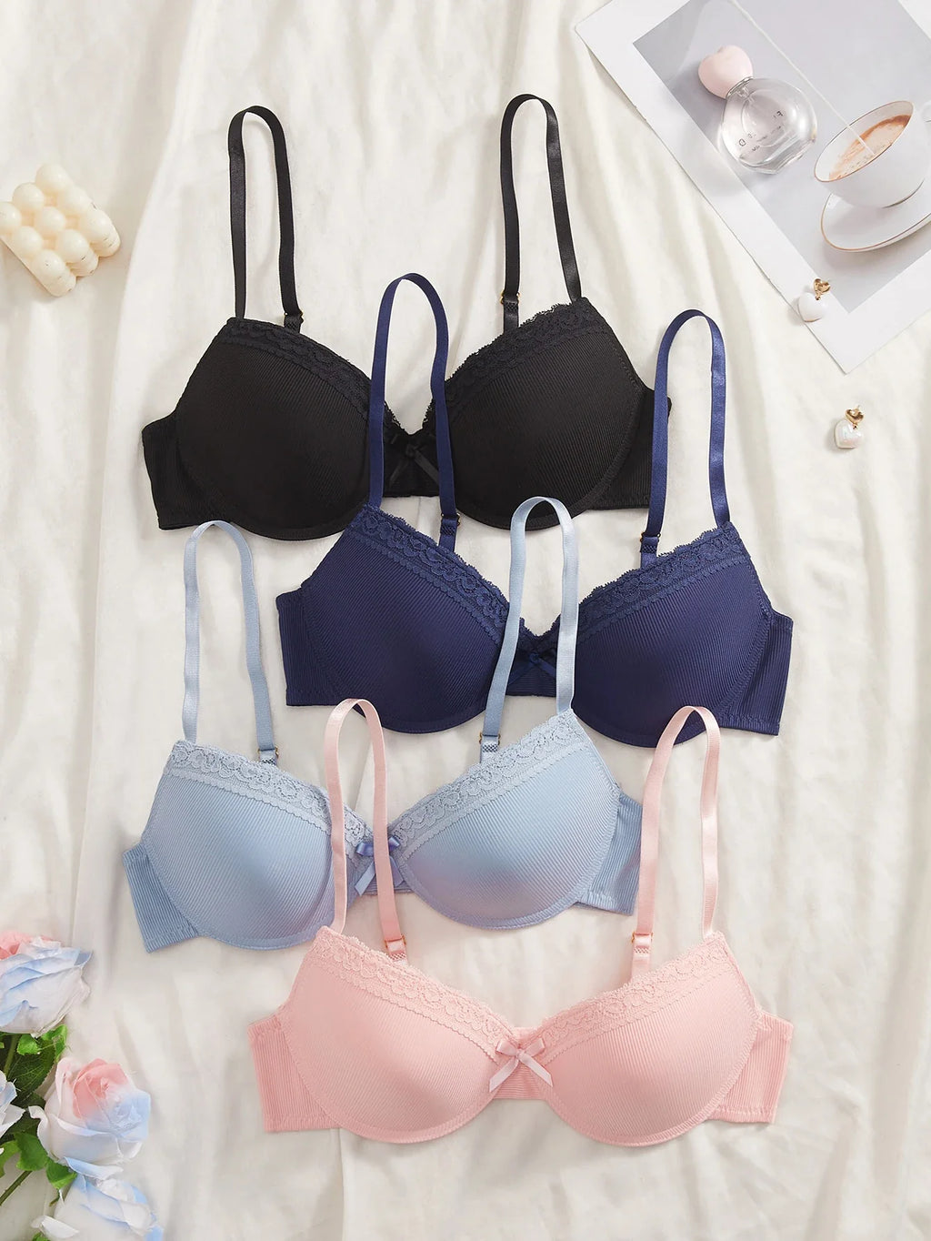 4PCS Daily Lace Trim Women's Underwear Set Bow Ribbed Push up Underwire Bra Comfortable Stylish Women's Bra