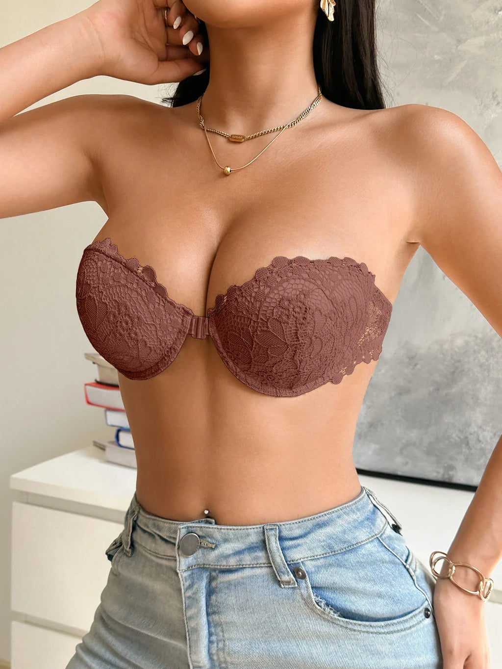 Half Cup Lace Women Strapless Bra Stylish Push Up Underwire Bra Comfortable Front Closure Daily Women's Underwear