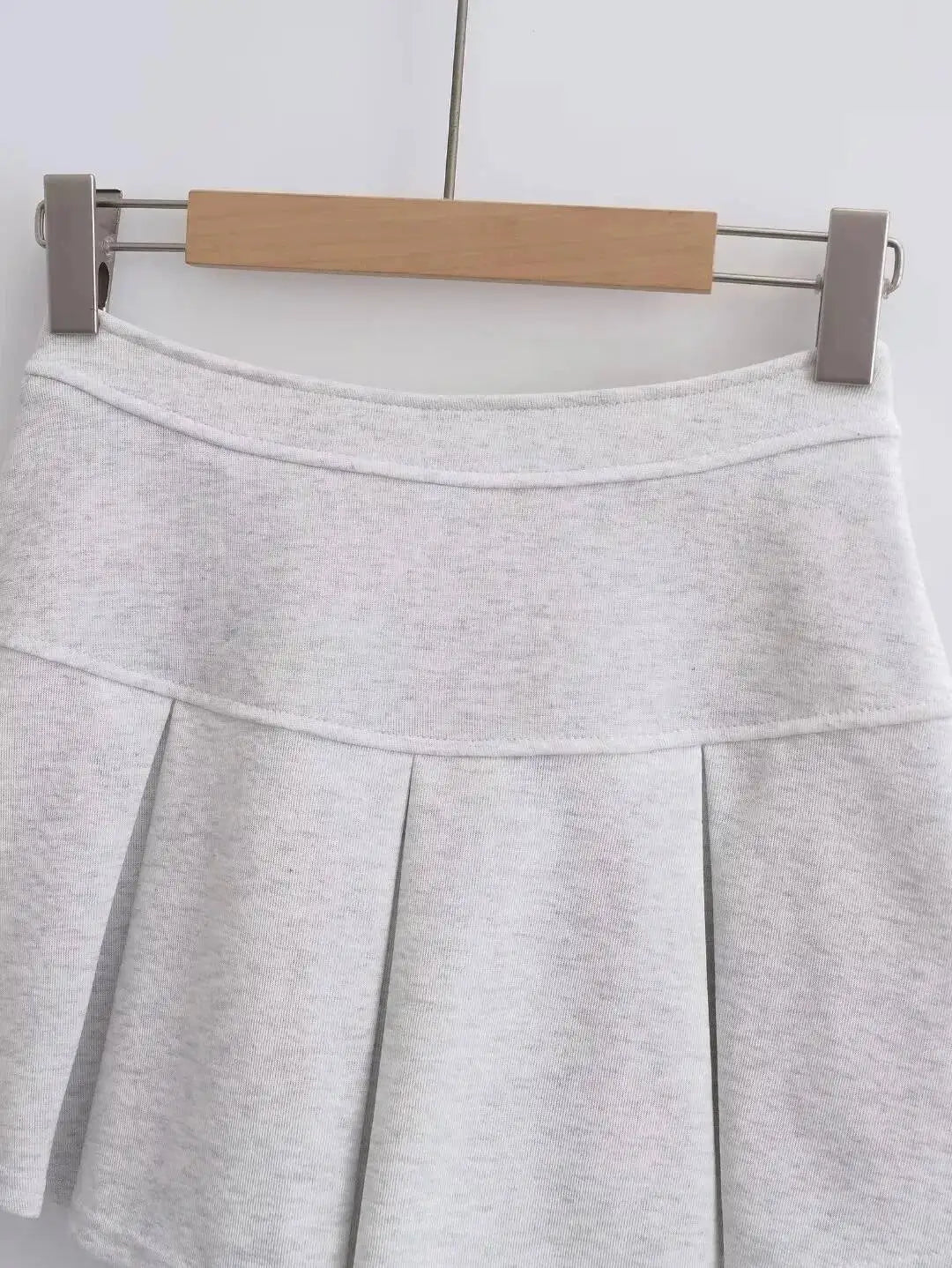 2026 Spring/summer New High Waisted Sporty Style Pleated Skirt Women Spicy Girl Casual Versatile Wrap Hip Short Skirt EJQ2