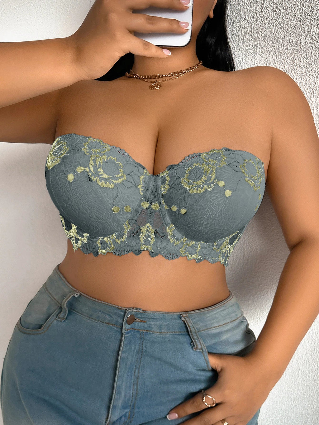 Daily Wide Strap Plus Size Women Bra Lace & Embroidery Push up Bra Comfort Thin Cup Underwire Support Lingerie Bra