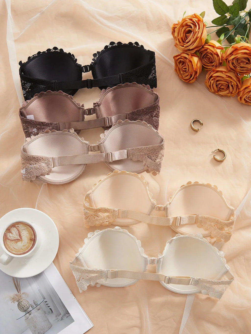 3Pcs Thin Cup Strapless Women's Sexy Bras Lace Trim Patchwork Pattern Front Clasp Push up Bra Comfortable Half-Cup Women's Bra