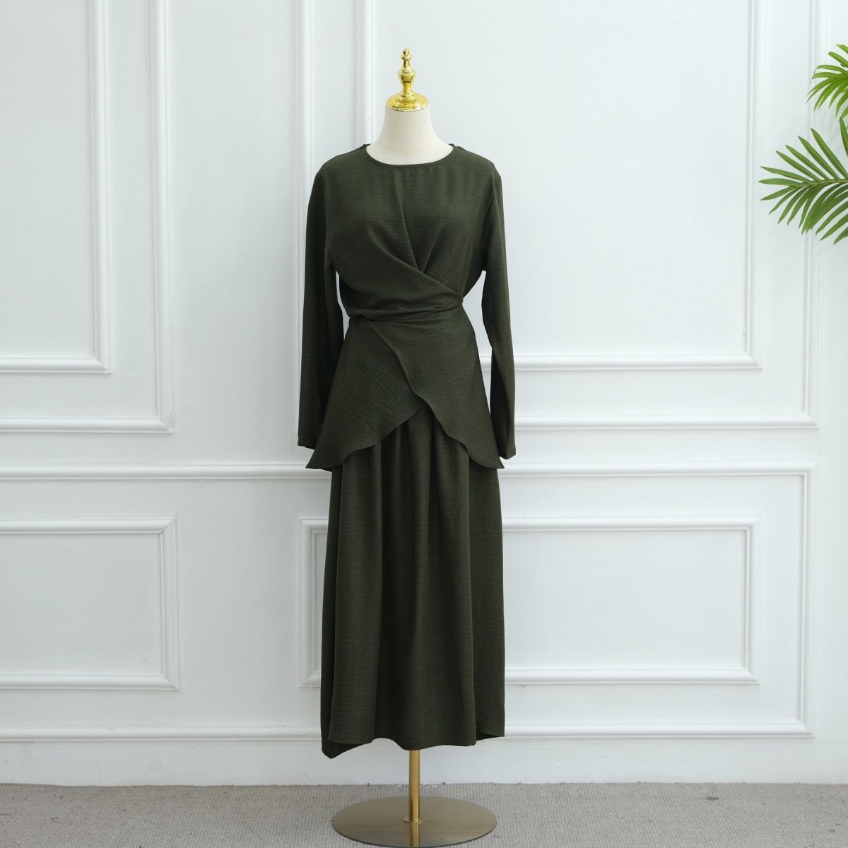Cross-Wrap Waist Top & A-Line Maxi Skirt Set(MS475)