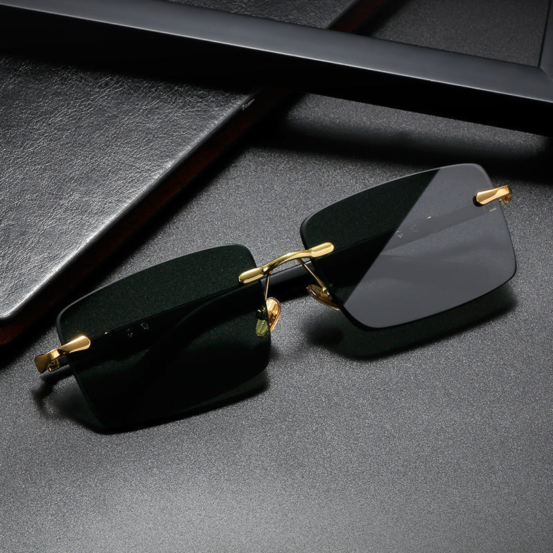 Rimless Crystal Sunglasses – Lightweight & Trendy