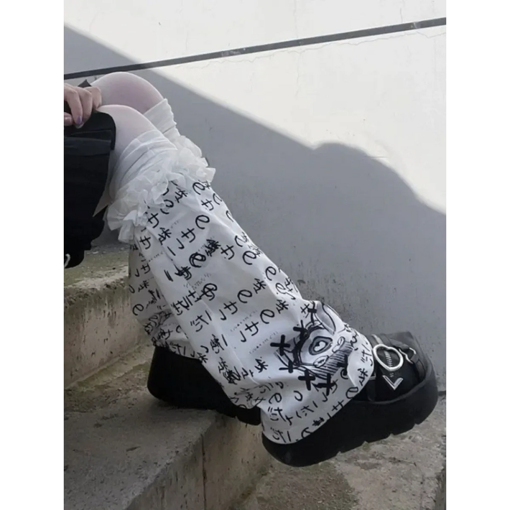 Black & White Harajuku Leg Warmers – Gothic Print & Lace Trim